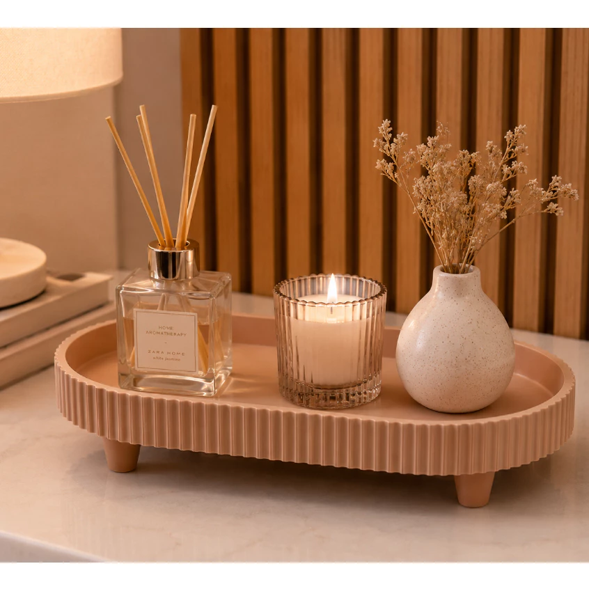 Bandeja oval minimalista para organização e decoração